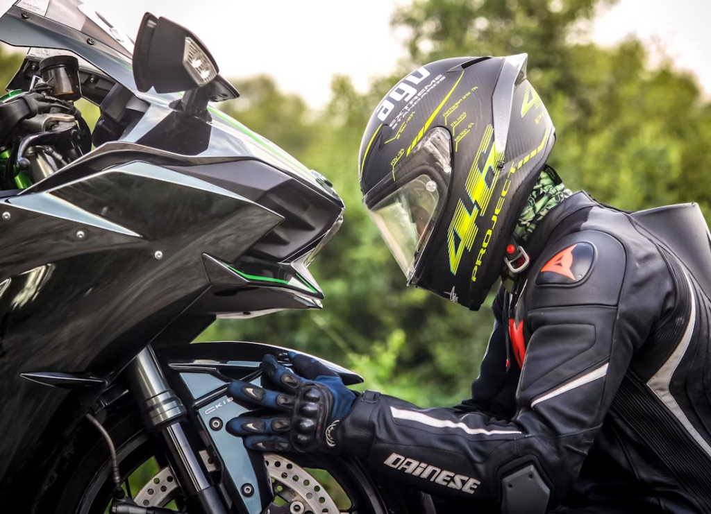 Plac manewrowy na motocykle w Katowicach – co trzeba umieć przed egzaminem?